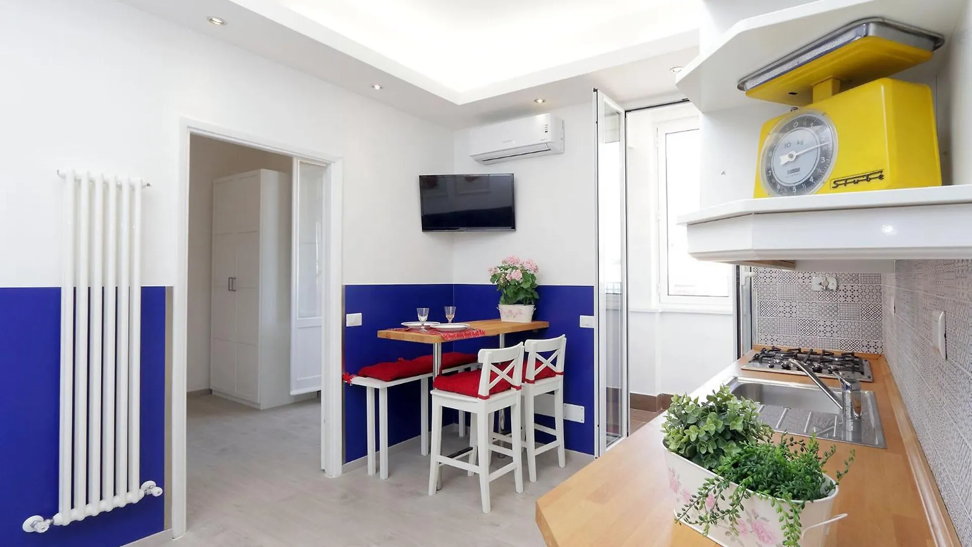 Bright Vatican 2 Bedroom Apartment روما