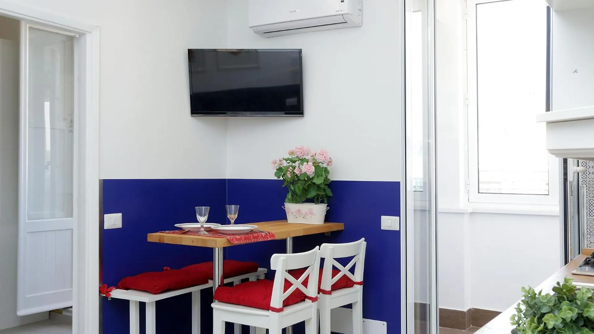 Bright Vatican 2 Bedroom Apartment روما إيطاليا